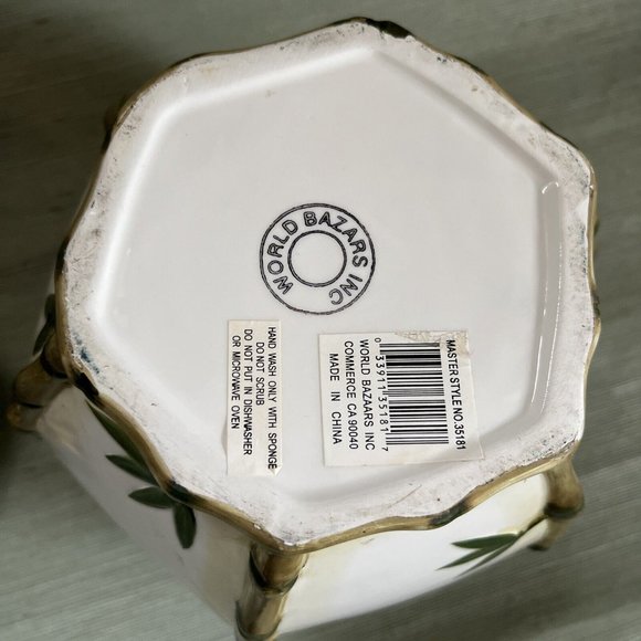 World Bazar Bamboo Pattern Cookie Jar w. Lid 3D Bee Large 9" x 9"- New Vintage - Picture 13 of 16